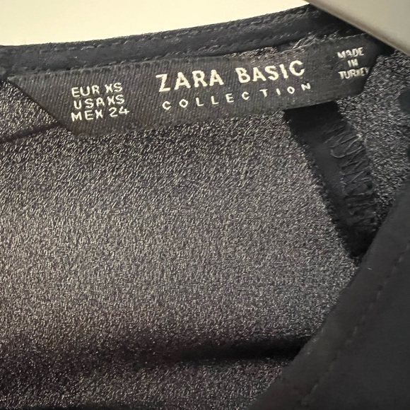 Zara Gray Embellished Ruffled 3/4 Sleeve Blouse - Picture 2 of 2